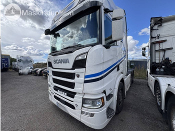 Тягач SCANIA R 520
