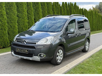Легковой автомобиль CITROËN