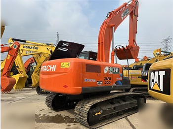 Гусеничный экскаватор HITACHI ZX200