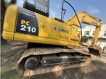 Гусеничный экскаватор KOMATSU PC210LC-8