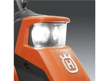 Газонокосилка Husqvarna R 216T AWD inkl. 103 cm klippebord: фото 5