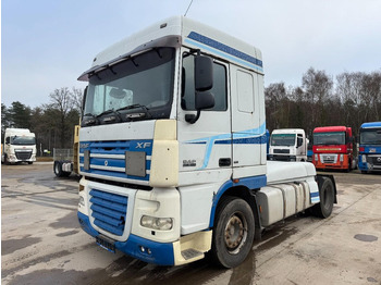 Тягач DAF XF 105 460