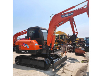 Гусеничный экскаватор DOOSAN DH60-7