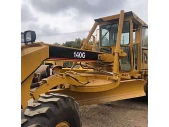 Грейдер CATERPILLAR 140G