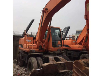 Колёсный экскаватор DOOSAN DH210W-7