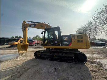 Гусеничный экскаватор CATERPILLAR
