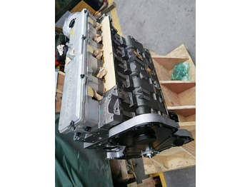 Блок цилиндров KOMATSU