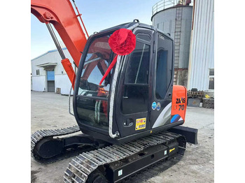 Гусеничный экскаватор HITACHI ZX70