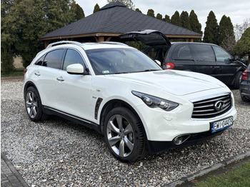 Внедорожник Infiniti QX70 FX30 Diesel V6 Euro6: фото 3