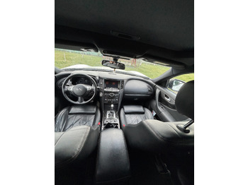 Внедорожник Infiniti QX70 FX30 Diesel V6 Euro6: фото 4