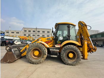 Экскаватор-погрузчик JCB 4CX