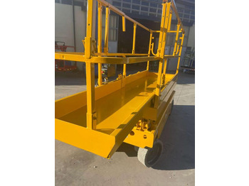 Ножничный подъемник Haulotte COMPACT 8: фото 2