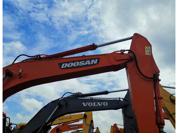 Гусеничный экскаватор DOOSAN Excavator DH300 Click Here for Discount: фото 3