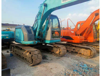 Гусеничный экскаватор KOBELCO