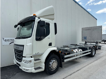 Грузовик-контейнеровоз/ Сменный кузов DAF LF
