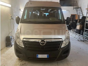 Пригородный автобус OPEL