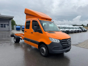 Малотоннажный седельный тягач, Грузопассажирский фургон Mercedes-Benz Sprinter 519 CDI Maxi Lang Doka AHK: фото 2 Малотоннажный седельный тягач, Грузопассажирский фургон Mercedes-Benz Sprinter 519 CDI Maxi Lang Doka AHK: фото 2