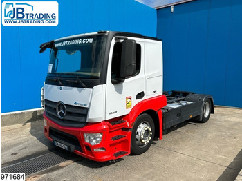 Тягач MERCEDES-BENZ Actros 1843