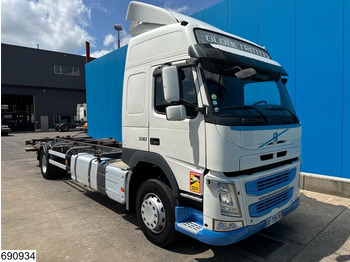 Грузовик-контейнеровоз/ Сменный кузов Volvo FM 330 EURO 6, BDF: фото 3