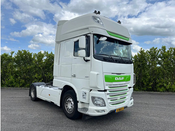 Тягач DAF XF 530