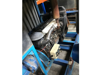 Насос для воды Perkins 1006-6 POMP 800 BAR USED: фото 2