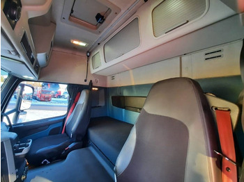 Грузовик-контейнеровоз/ Сменный кузов Volvo FM-13: фото 5