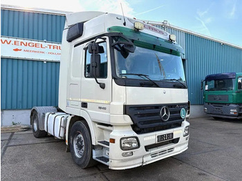 Тягач Mercedes-Benz Actros 1846 LS (MP2) (EPS WITH CLUTCH / RETARDER / 3-PEDALS/ AIRCONDITIONING / ETC): фото 2 Тягач Mercedes-Benz Actros 1846 LS (MP2) (EPS WITH CLUTCH / RETARDER / 3-PEDALS/ AIRCONDITIONING / ETC): фото 2