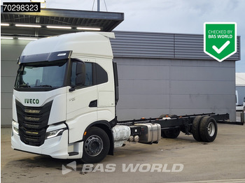 Iveco S-Way 420 4X2 NEW! Chassis, Automatic Standklima 2xTanks Euro 6 в лизинг Iveco S-Way 420 4X2 NEW! Chassis, Automatic Standklima 2xTanks Euro 6: фото 1