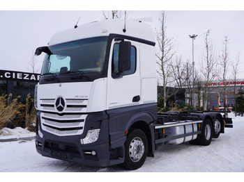 Грузовик-контейнеровоз/ Сменный кузов MERCEDES-BENZ Actros 2542 BDF E6 Standard / 6×2 / Lounge chair: фото 1