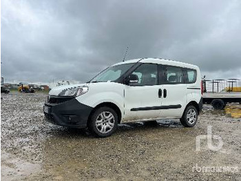 Грузовик с закрытым кузовом FIAT