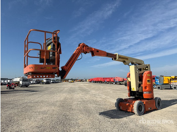 Коленчатый подъемник JLG