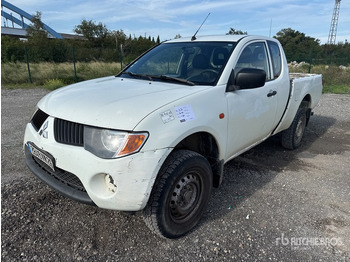 Пикап MITSUBISHI L200