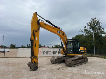 Гусеничный экскаватор JCB JS210LC