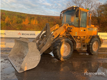 Колёсный погрузчик VOLVO L50C