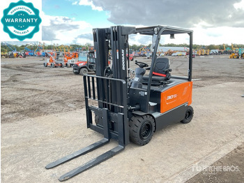 Электропогрузчик DOOSAN