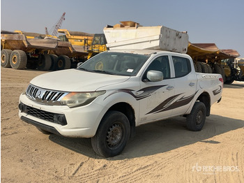 Пикап MITSUBISHI L200