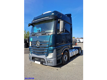 Тягач MERCEDES-BENZ Actros 1843