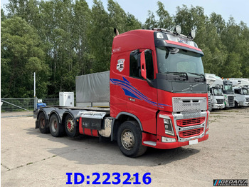 Грузовик-шасси VOLVO FH16 700HP 8X4  Big axle: фото 4