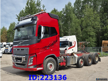 Грузовик-шасси VOLVO FH16 750