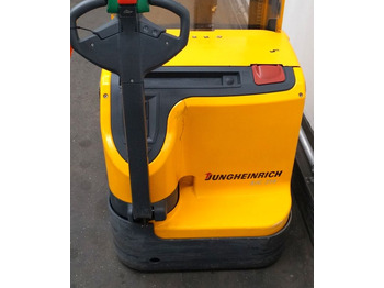 Штабелер Jungheinrich EJC214: фото 3 Штабелер Jungheinrich EJC214: фото 3