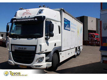 : фото в шапке страницы