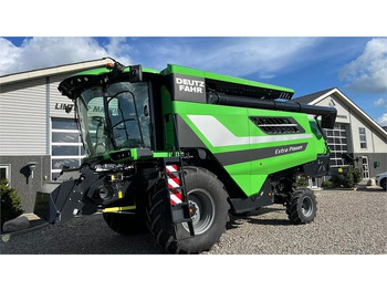Зерноуборочный комбайн DEUTZ