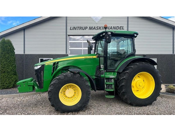 Трактор JOHN DEERE 8R Series
