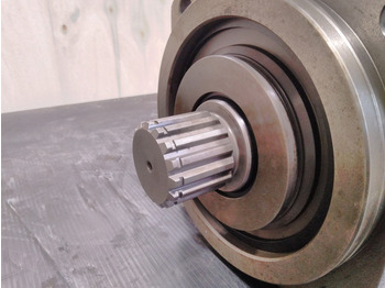 Новый Гидравлический насос для Строительной техники Hitachi HPV145 - YB60003095: фото 3 Новый Гидравлический насос для Строительной техники Hitachi HPV145 - YB60003095: фото 3