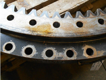 Поворотное кольцо для Строительной техники Hyundai 81ND-01020 - 81ND-01021: фото 4