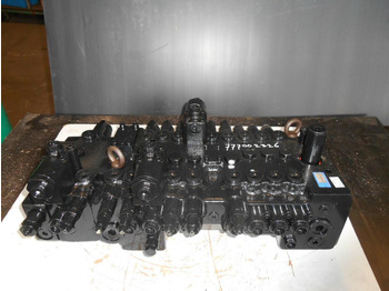 Гидравлический клапан NEW HOLLAND