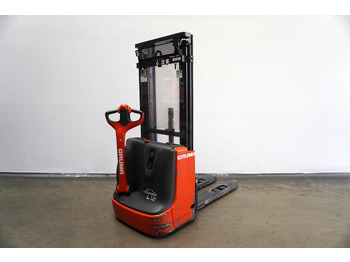 Штабелер LINDE L12