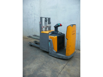 Штабелер JUNGHEINRICH ERD