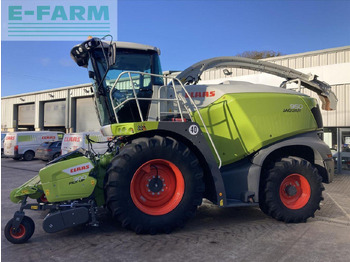 Кормоуборочный комбайн CLAAS Jaguar 950