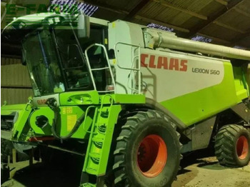Зерноуборочный комбайн CLAAS Lexion